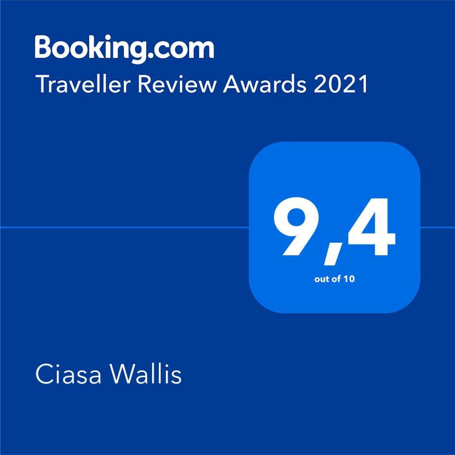 Ciasa Wallis Бадия Екстериор снимка